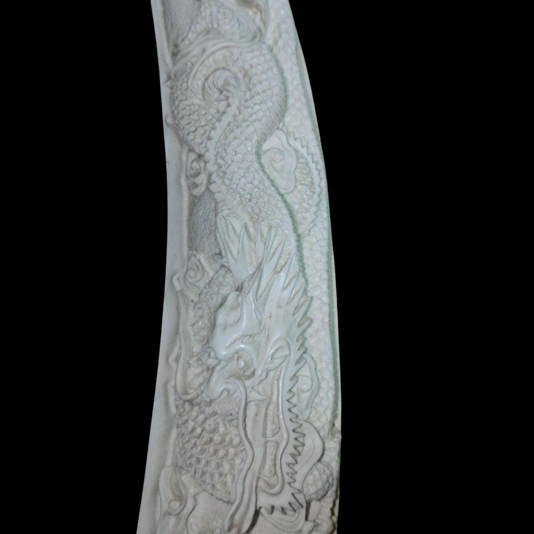 象牙風　龍精密細工　置物　鑑賞用　ヴィンテージ