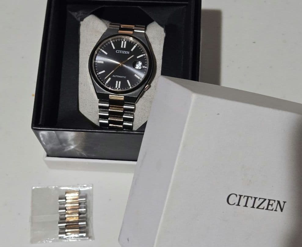 CITIZEN ［TSUYOSA ツヨサ］シリーズ　腕時計
