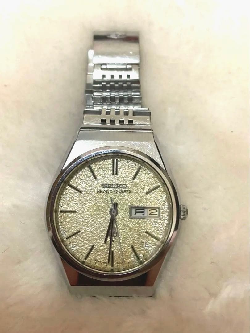 セイコー グランドクォーツ　腕時計　SEIKO