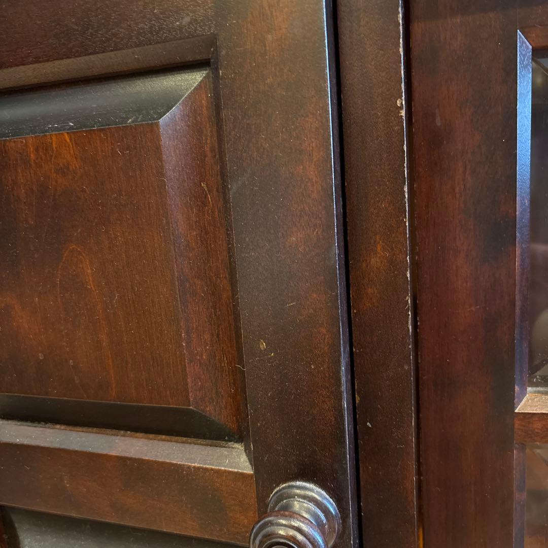 北海道民芸家具 ダークブラウン木製キャビネット ガラス扉付き