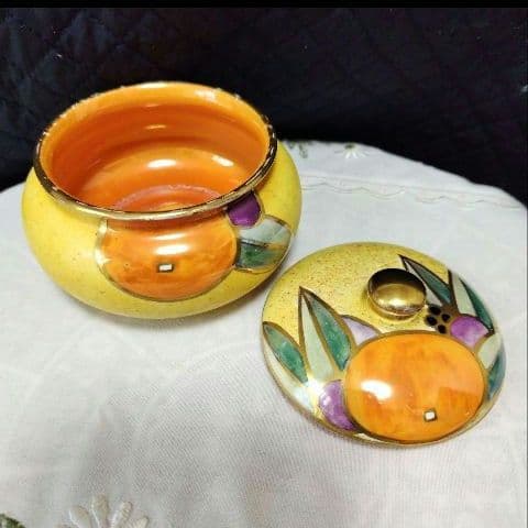 超々レアー、スージークーパー、グロリアラスターの蓋付きポット、約100年前の作製