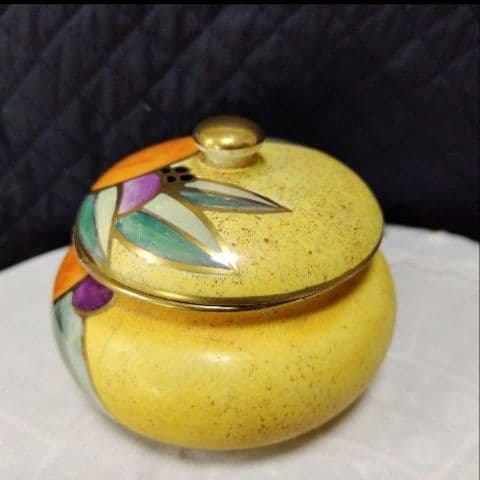 超々レアー、スージークーパー、グロリアラスターの蓋付きポット、約100年前の作製