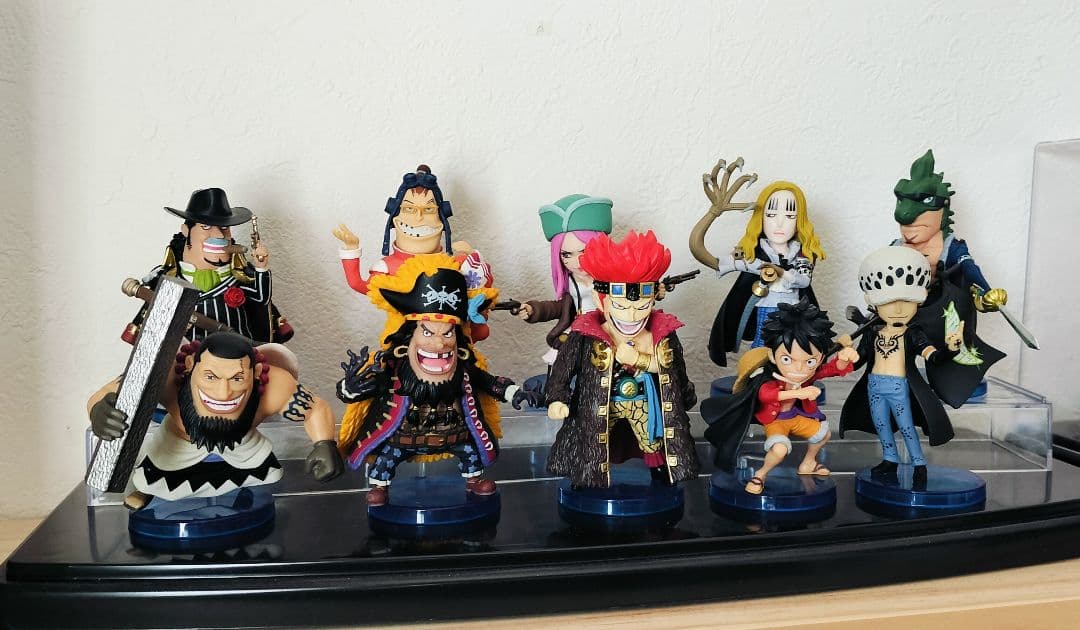 ワンピース　ワールドコレクタブルフィギュア10体　最悪の世代　ルフィ　キッド