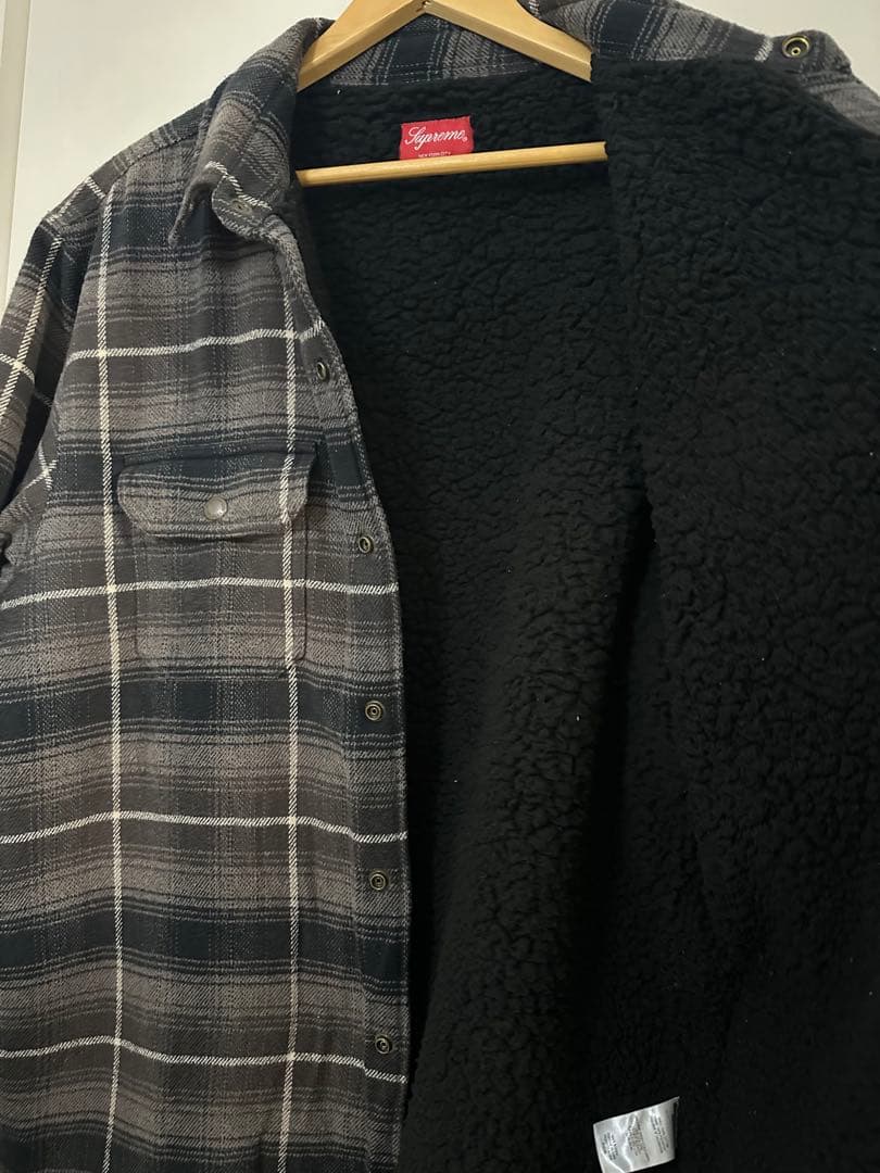ジャケット・アウター Supreme shearling lined flannel shirt
