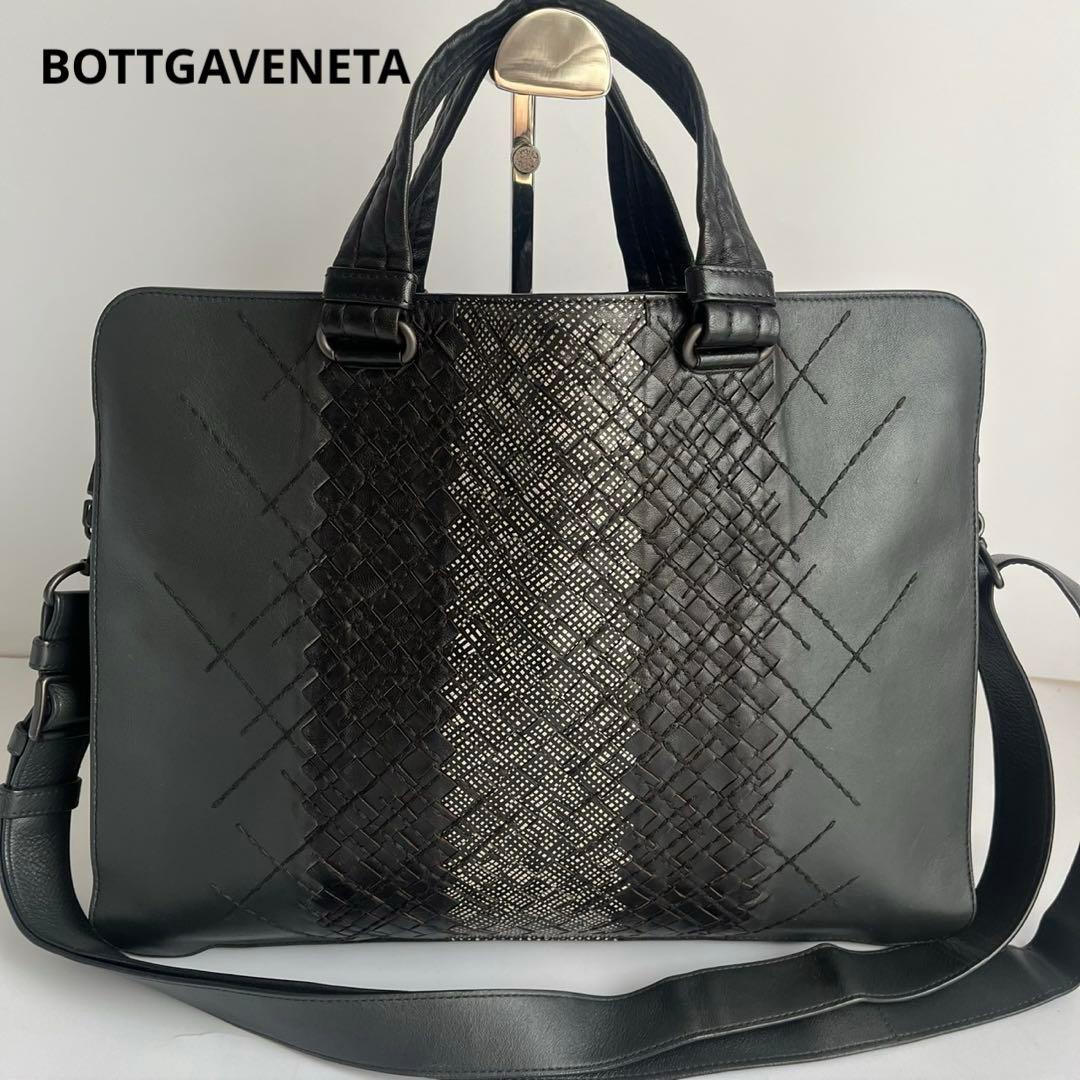 極美品✨　BOTTGAVENETA イントレチャート ビジネスバッグ　 レザー