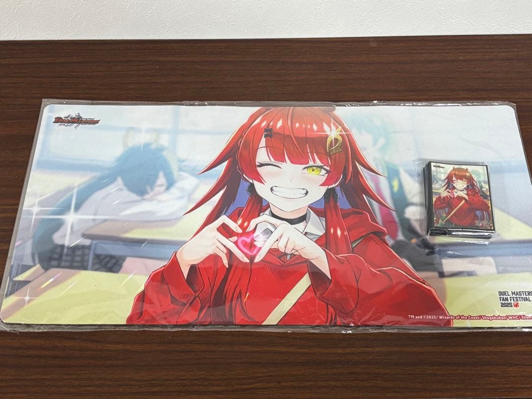 真久間メガ プレイマット