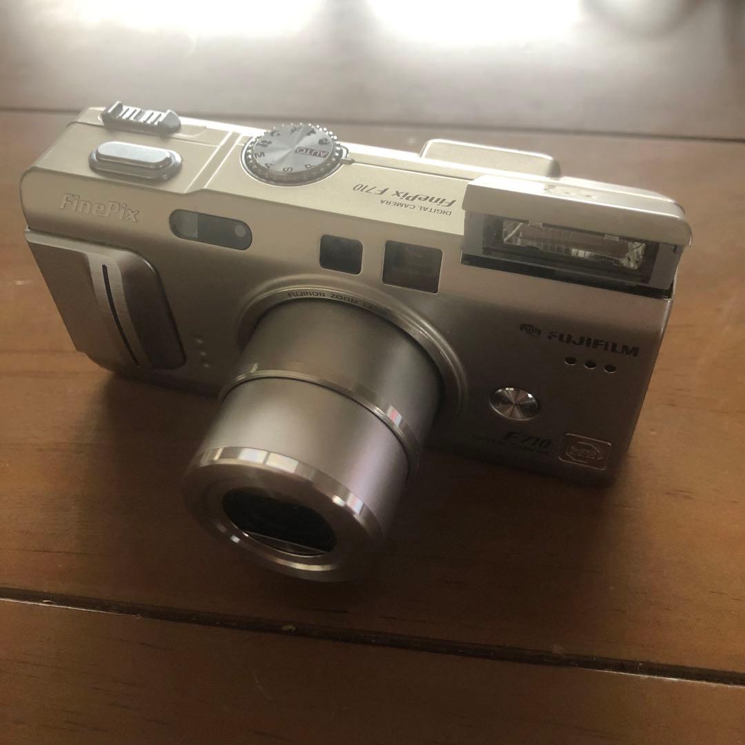 【作例あり】FUJIFILM finepix F710 コンデジ デジタルカメラ