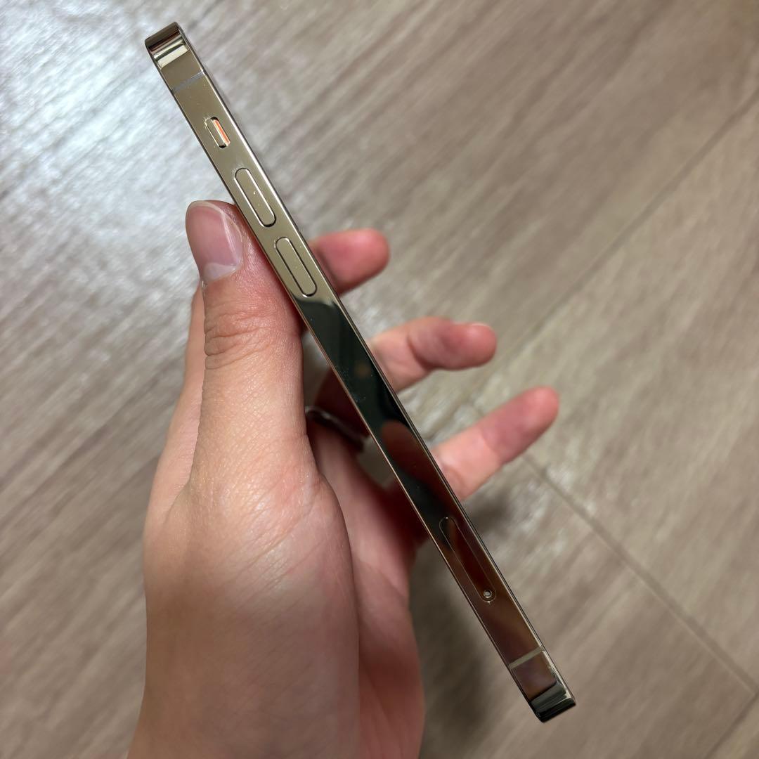 スマートフォン本体 iPhone12pro 128GB Gold