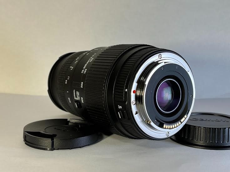 ★美品★シグマ 70-300mm F4-5.6 DG MACRO キヤノンEF