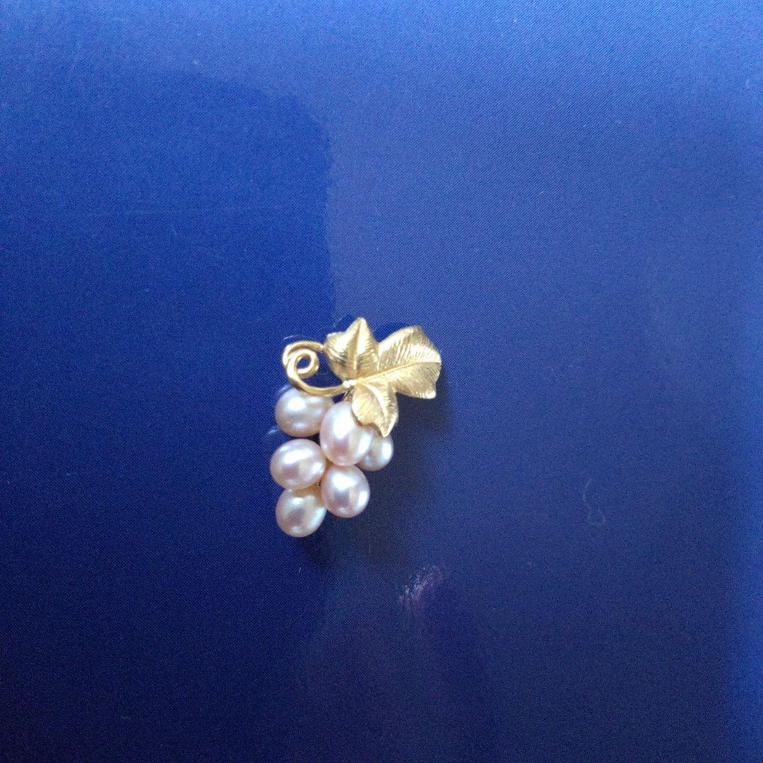 パール ブドウの房 ブローチ