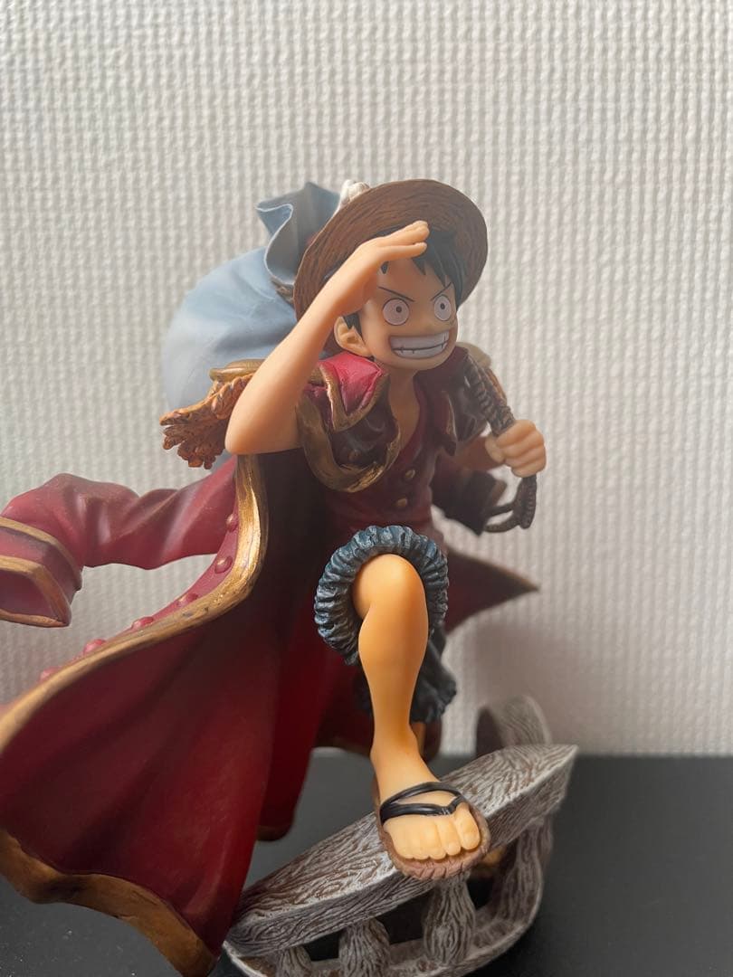 一番くじ　ストレンジャー・シングス デモゴルゴン A賞&岩倉ルフィ