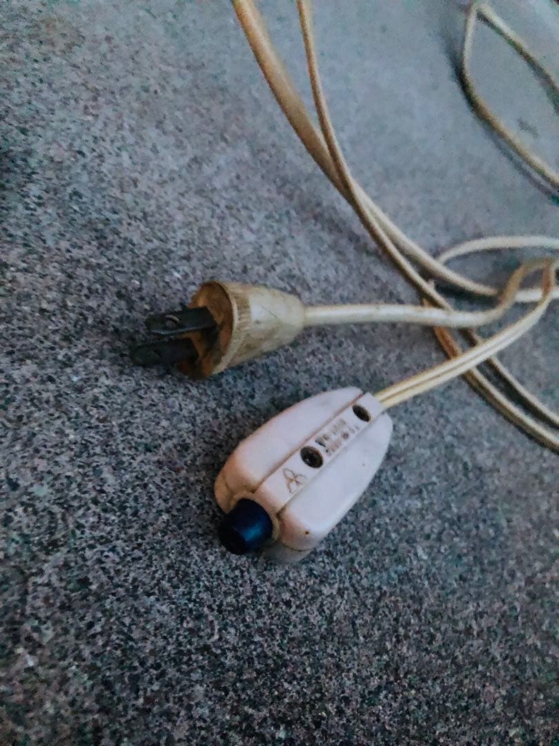 レトロ 扇風機 3枚羽 30cm扇 三菱 D-12M 藤 当時物