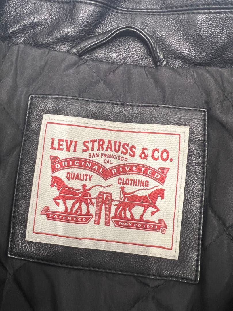 リーバイス レザージャケット A-2 フライトジャケット フェイクレザー 黒