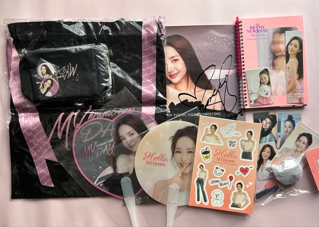 パク・ミニョン ファンミーティンググッズセット