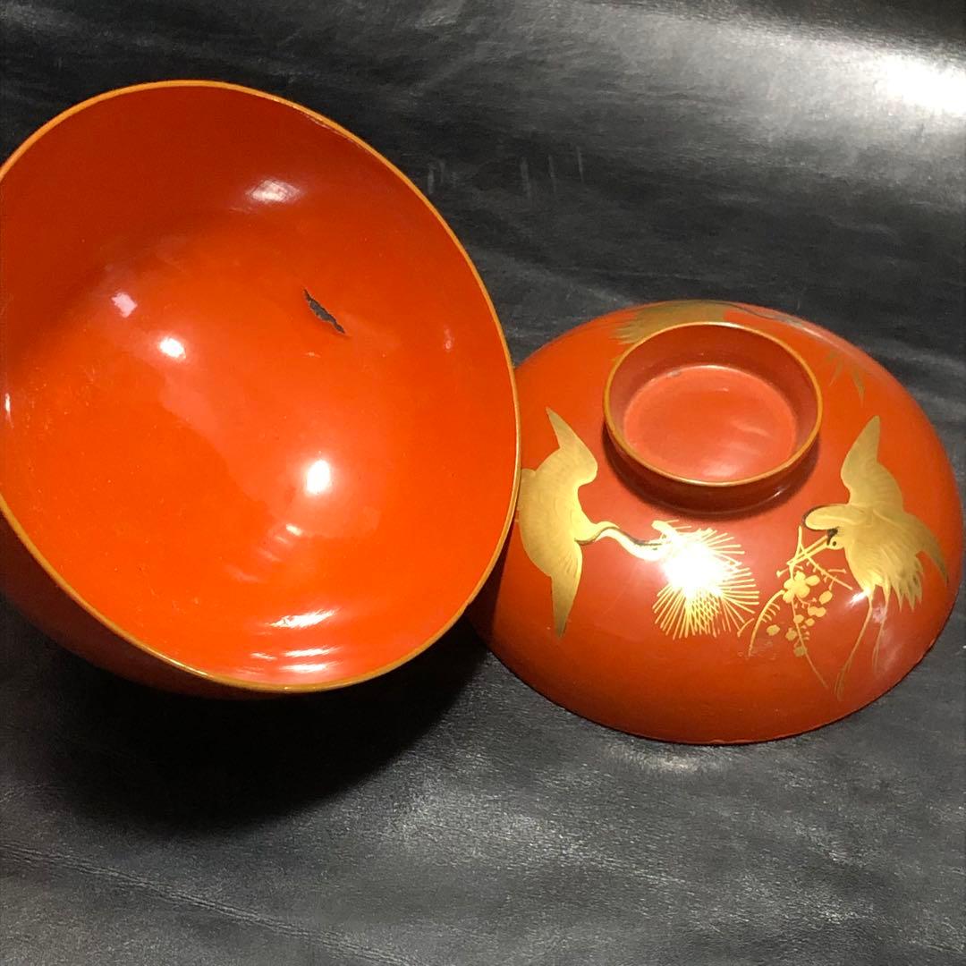 古美術品◆蔵から縁起の良い3羽の鶴が松、竹、梅の華を咥えて優雅に飛ぶ漆塗りのお椀