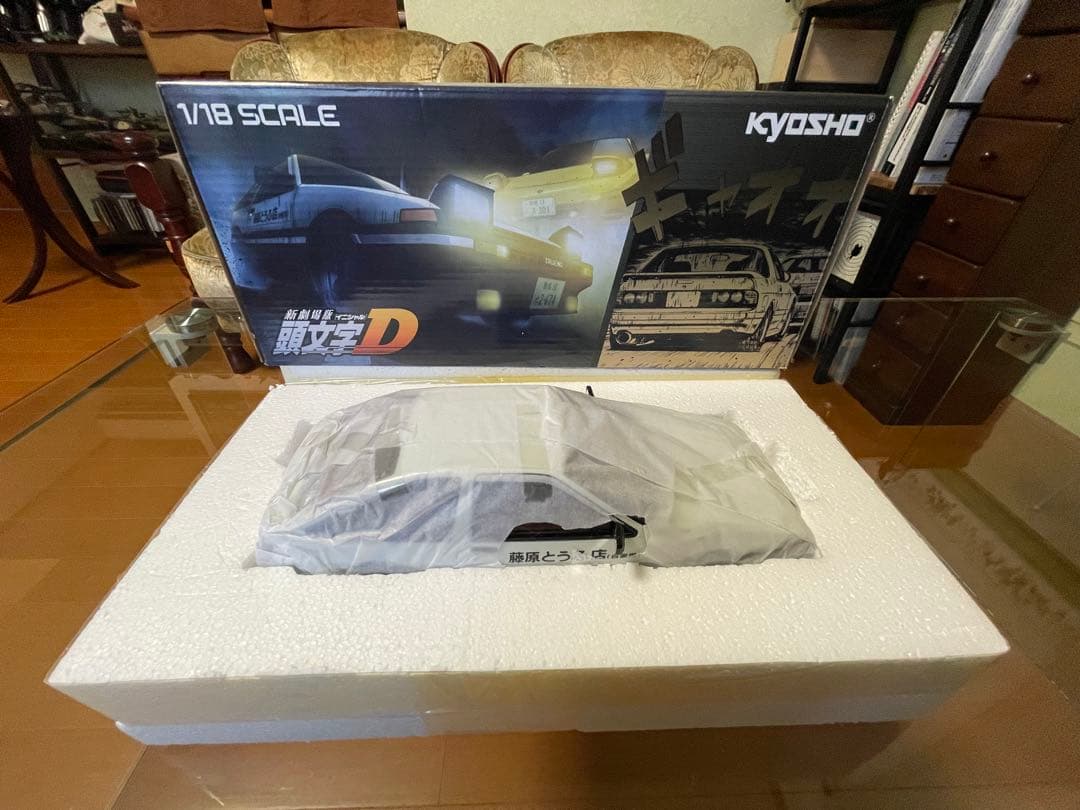 価格変更1/18 京商 スプリンタートレノ イニシャルD フィギュア付 未展示品