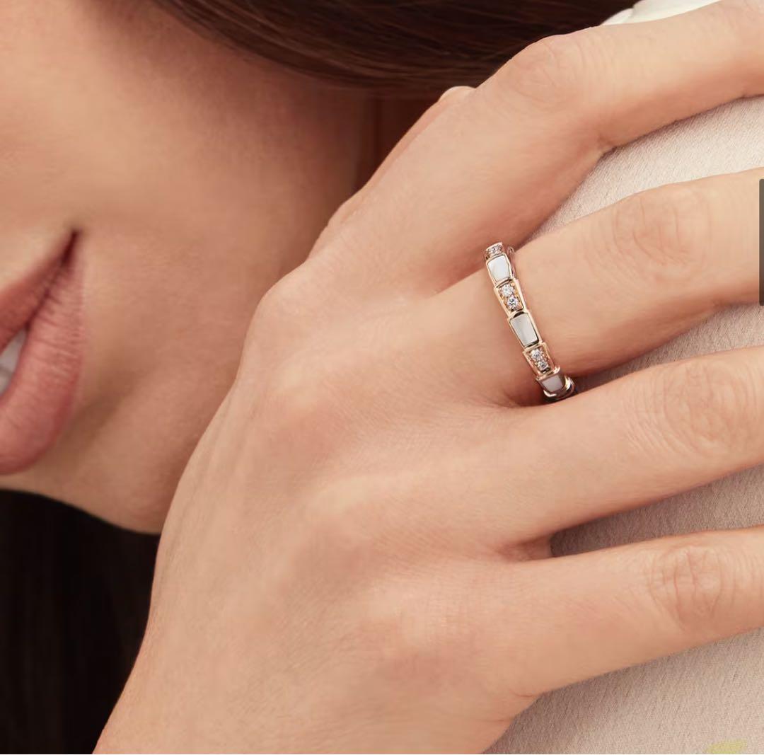 【新品】BULGARI セルペンティ ヴァイパーリング ダイヤ