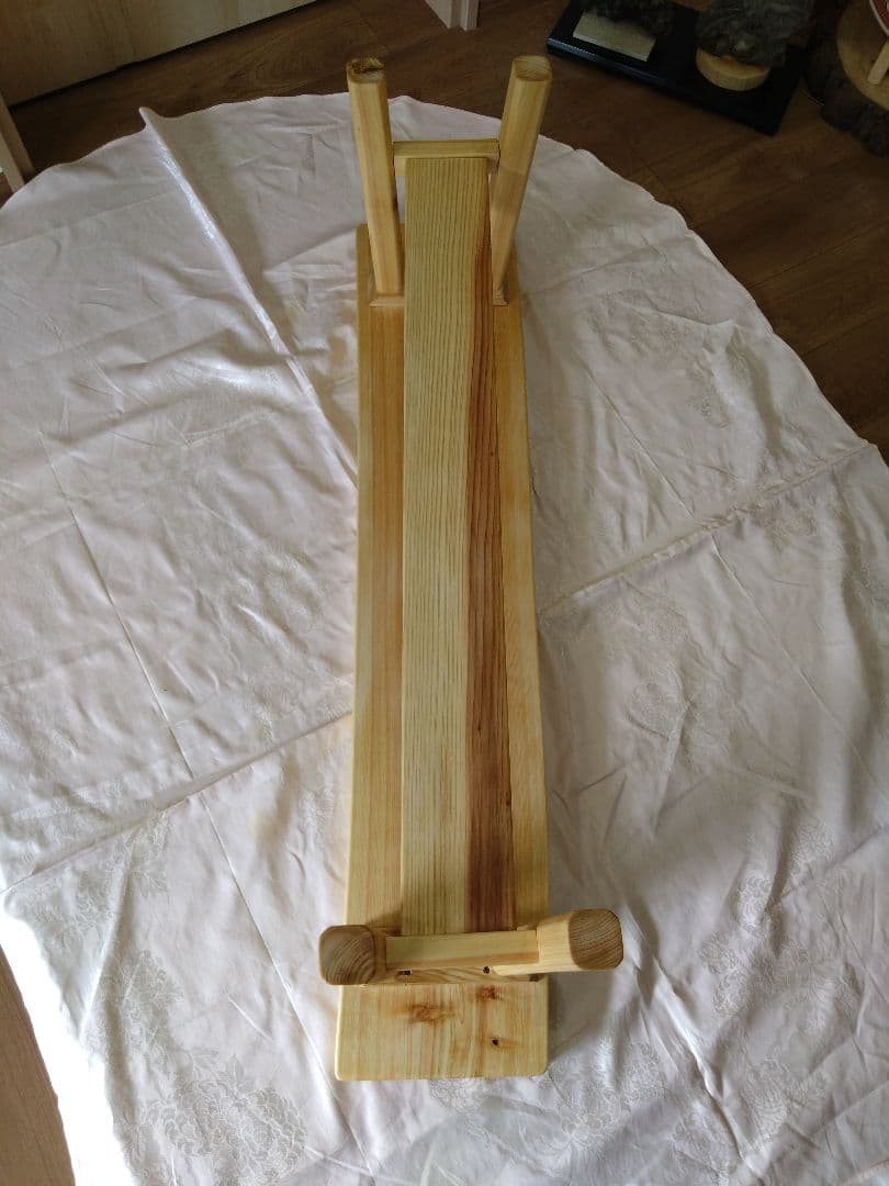 檜のベンチ（81）　タカになります❕耳付き、節無し