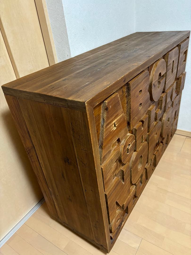 ABC アルファベット　収納棚ヴィンテージ風