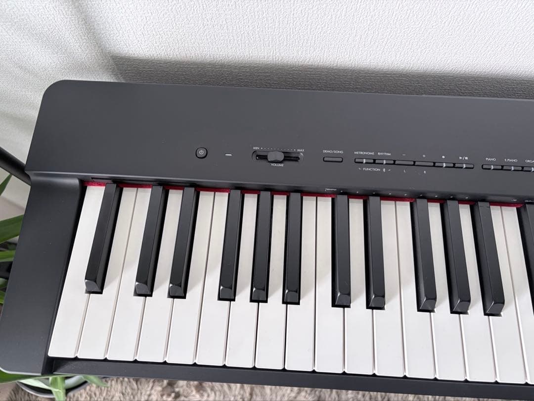 Yamaha P-225 ブラック 88鍵 電子ピアノ