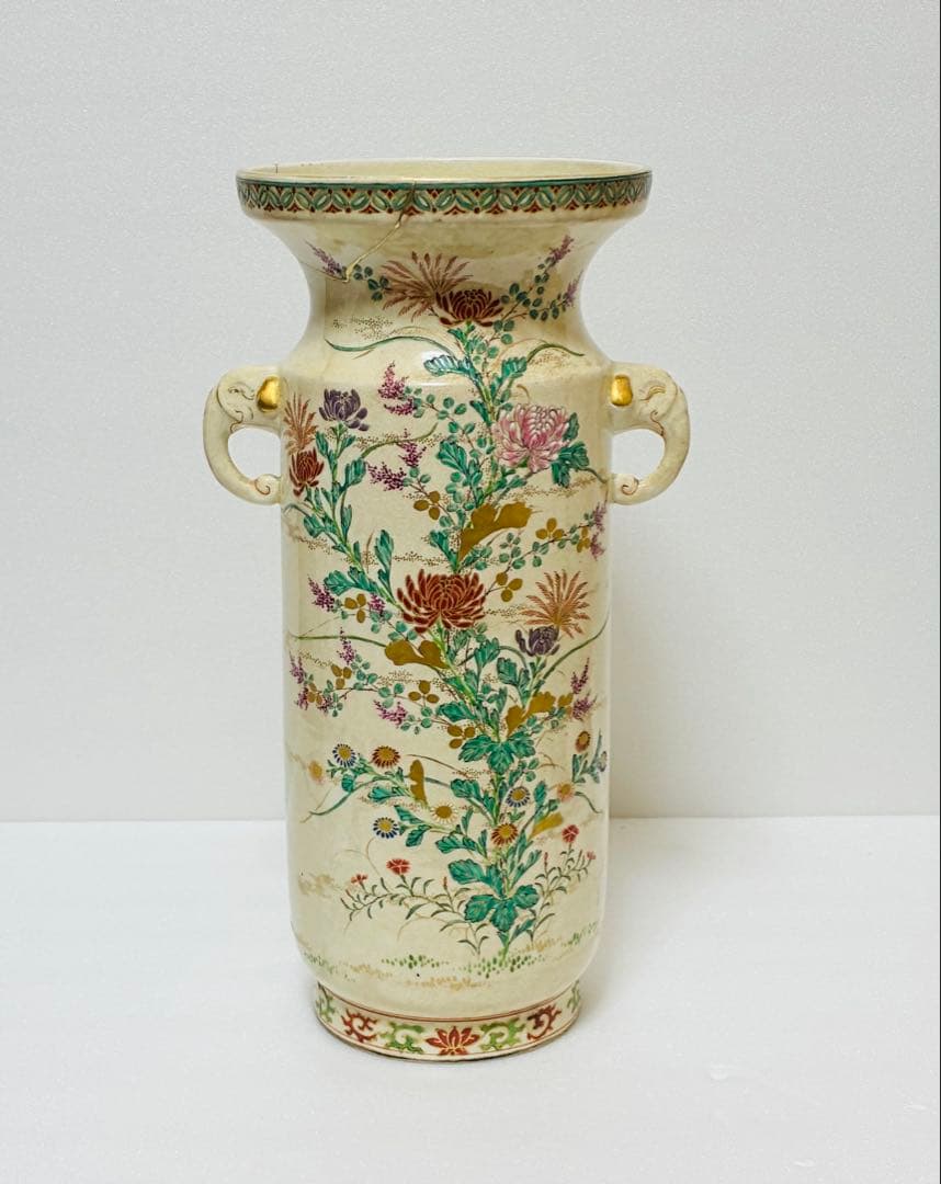 明治 薩摩焼 京薩摩 9代帯山与兵衛 上絵金彩色絵草花文象耳付花瓶