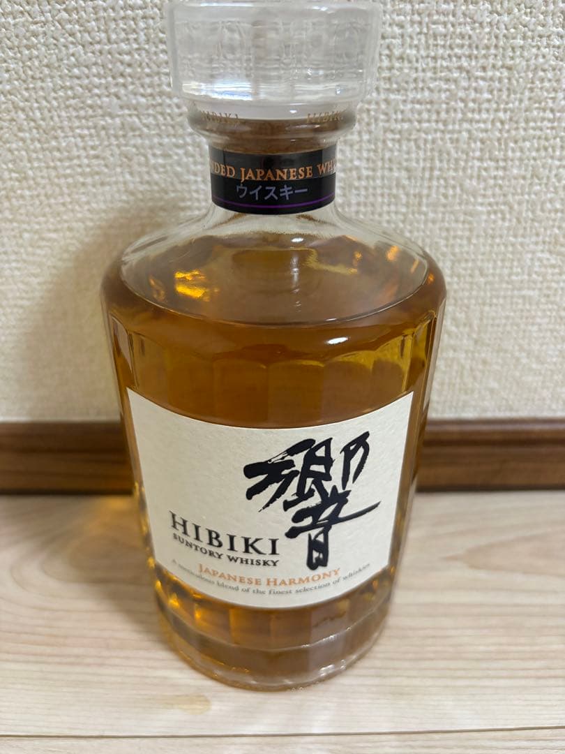 【新品•未開封】HIBIKI 響 ウイスキー 700ml