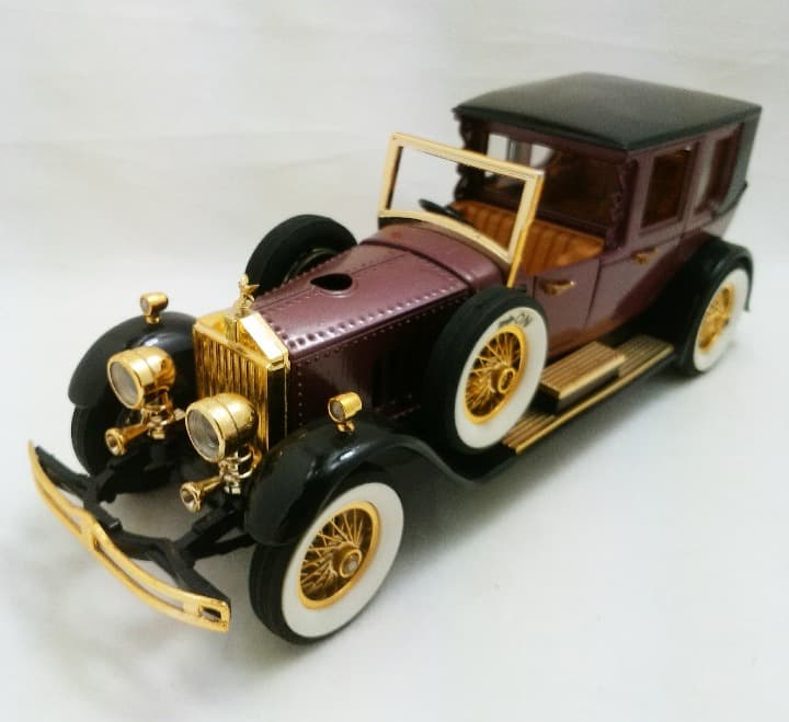 クラシック　コレクションカー　ブリキのミニカー　模型　レトロアンティーク