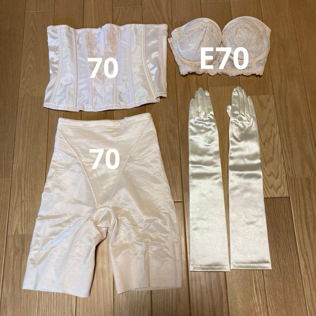 【1度のみ短時間着用】フォーシスアンドカンパニー　ブライダルインナー　グローブ