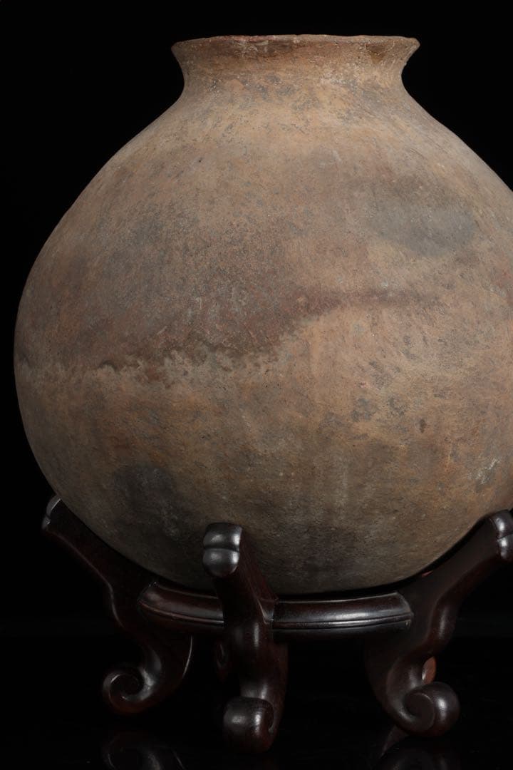 朝鮮美術 須恵器 新羅土器 壺 新羅無細土 出土品 木製台座 箱付 骨董 古美術