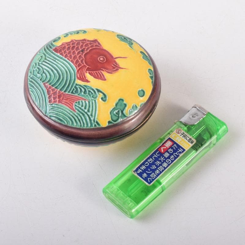 茶道具　交趾焼　佐久間芳丘作　魚波文　荒磯香合　共箱　V　8148