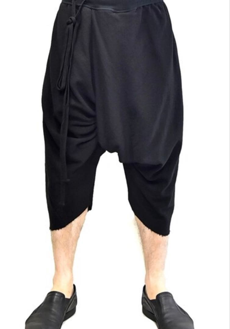 ユリウス　697PAM9 名作シャーリングドレープサルエルパンツ　ブラック