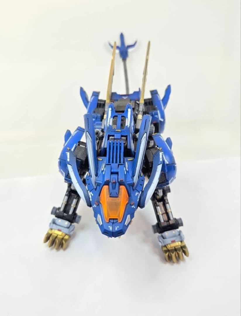 完成品　REALIZE MODEL RMZ-001 ブレードライガー