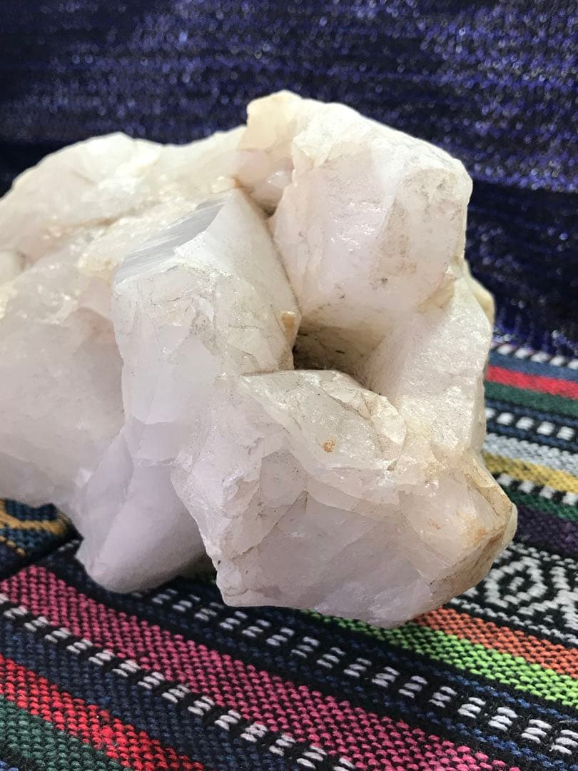 ◉約2.1kg【マダガスカル産水晶/原石】クリスタルクラスター