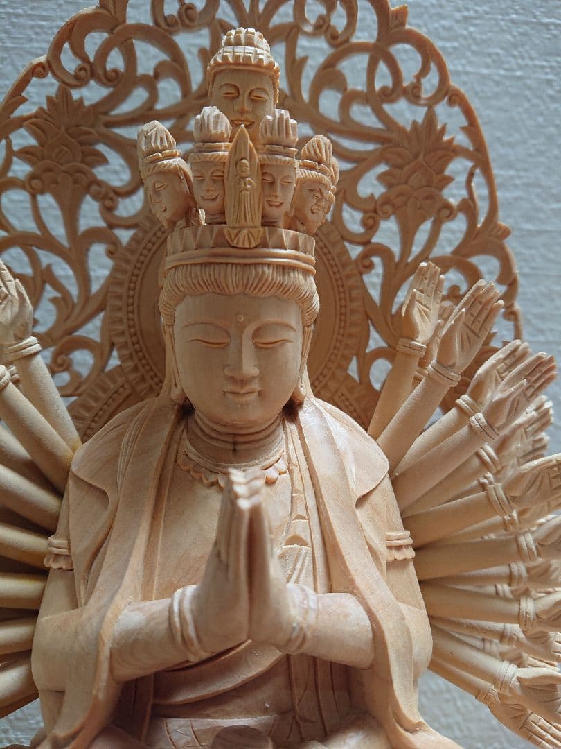 総柘植材 千手観音仏像