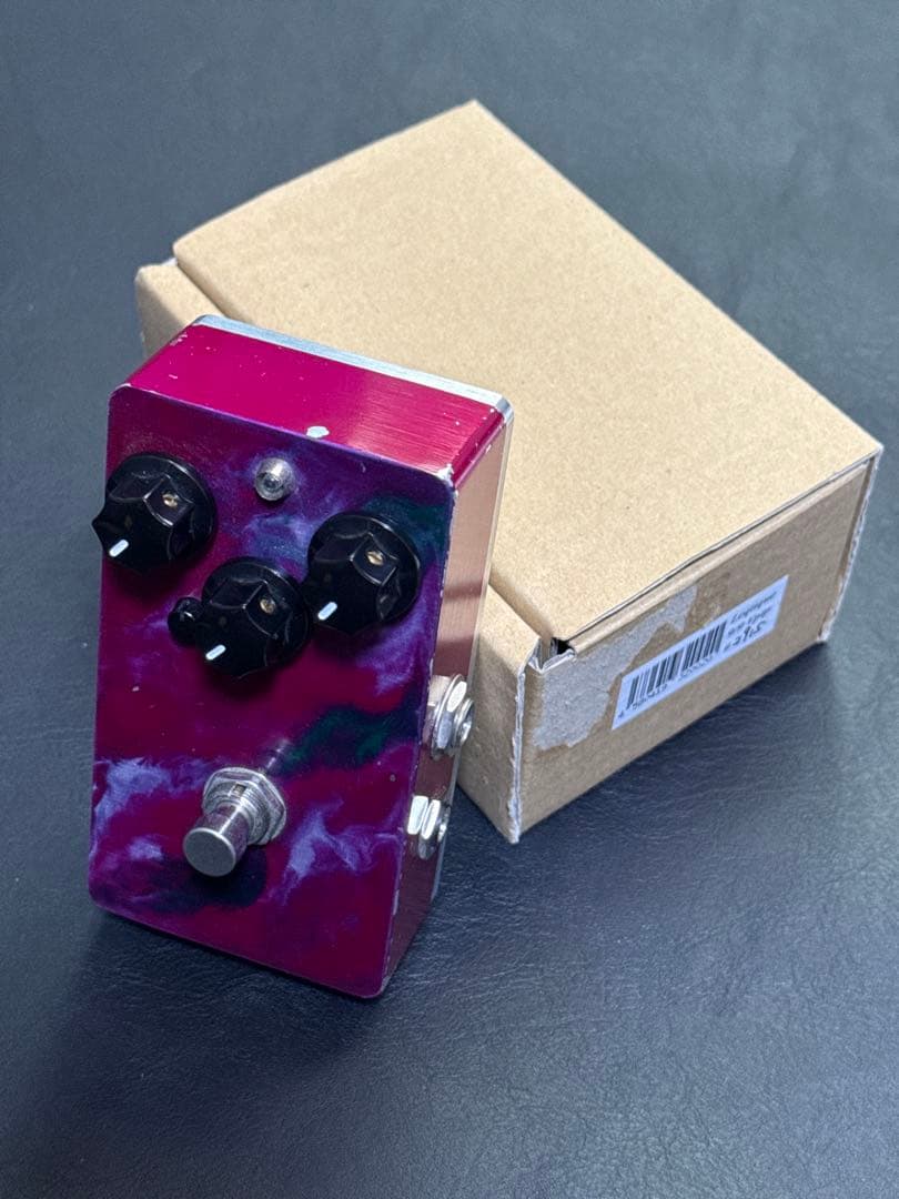 leqtique 9/9　ディストーションペダル　USED