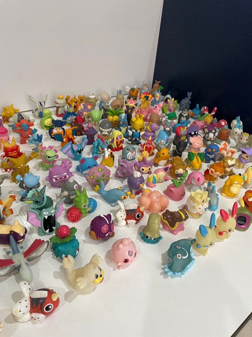 ポケモン指人形 まとめ売り 147体 （クリア5体入り）