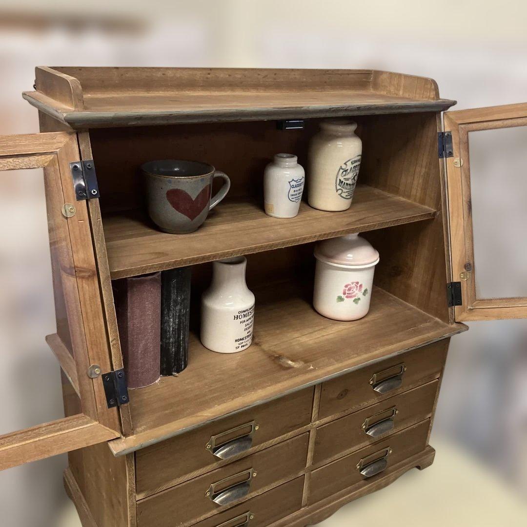 マニー グランシュマン 木製アンティーク風キャビネット ガラス2枚扉 引き出し6