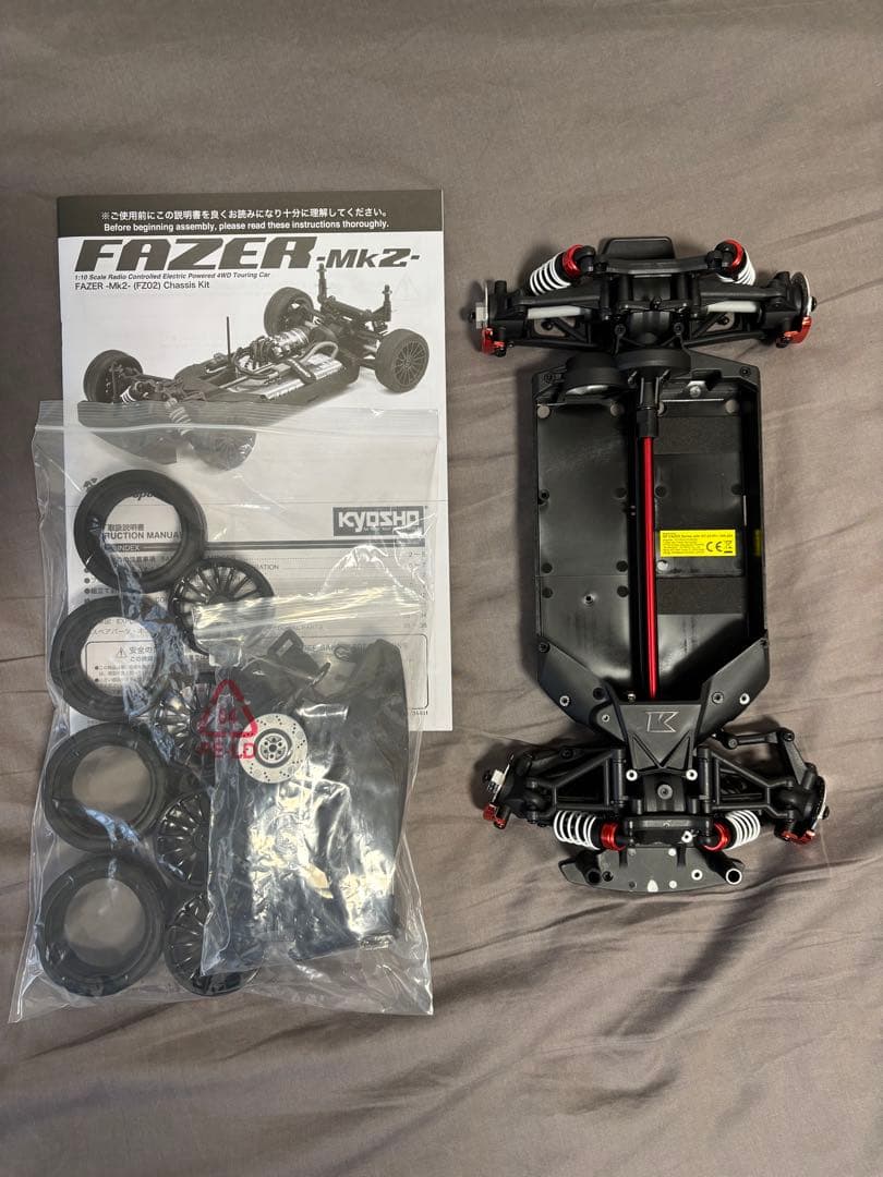 京商　ラジコン　シャーシ1/10 Fazer