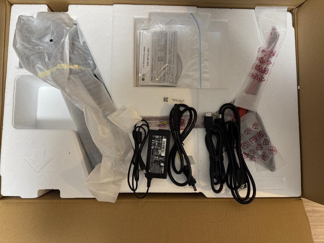 LG UltraGear 27GN650-B 27インチモニター