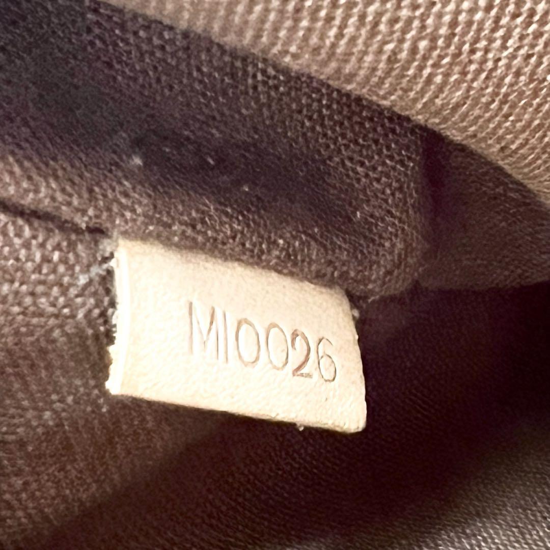 【美品】 VUITTON　ショルダーバック　サコッシュ　ダミエ　ボスフォール