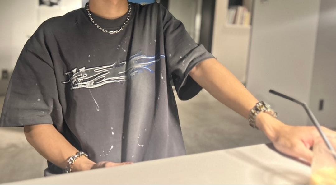 WE11DONE マイファスhiro着用グレー プリントTシャツ