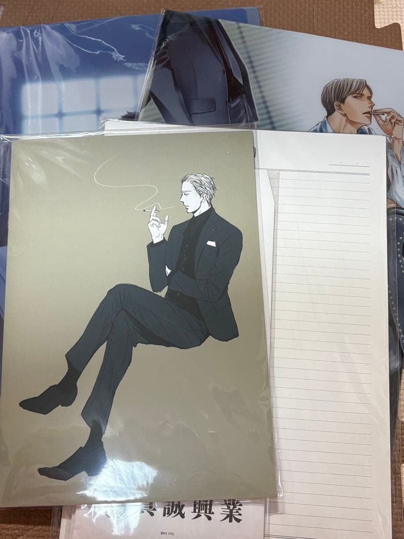 囀る鳥は羽ばたかない　グッズセット