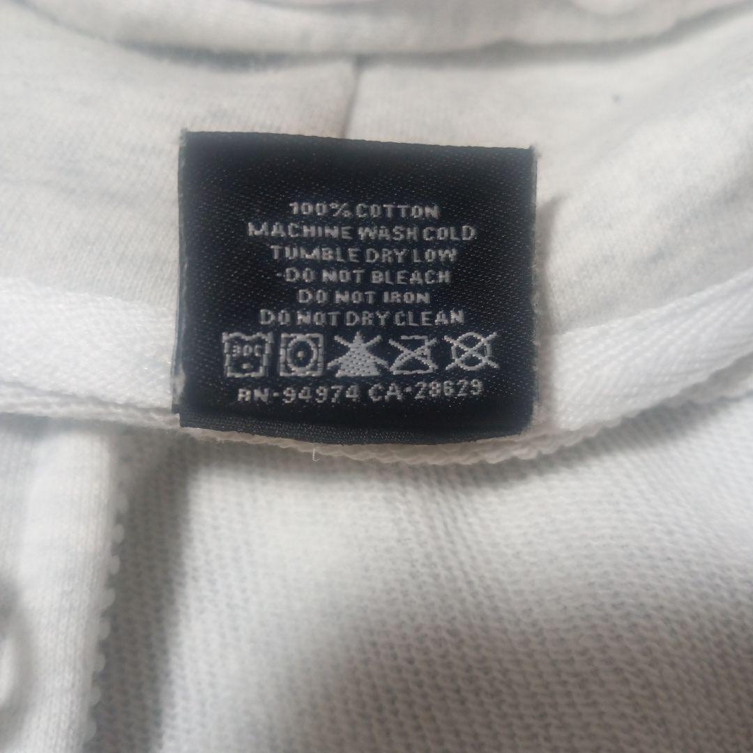 Stussy グレー ジップアップパーカー M 値下げ受付け中