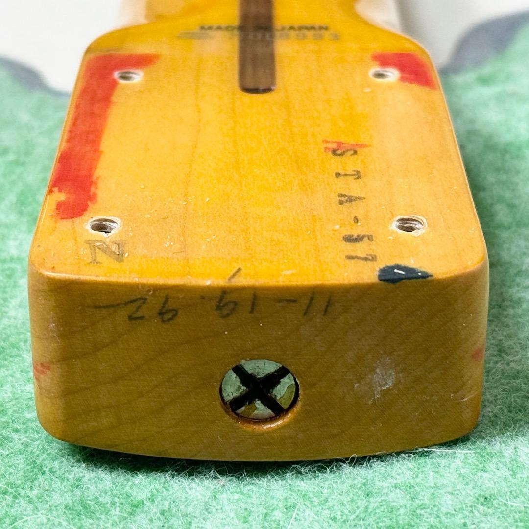 上位モデル Fender Japan ST57-95 ストラト ラッカー塗装