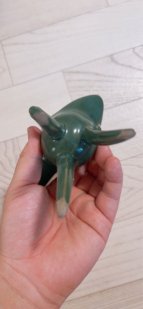 汝瓷绿釉高爵杯　酒器 爵杯 古玩 旧家収蔵 爵 陶芸　古美術品