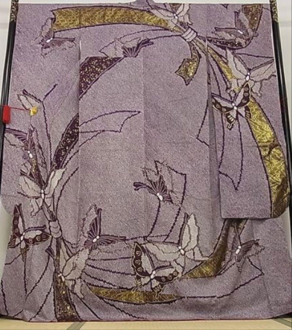 振袖フルセット　総絞り　金彩　駒刺繍