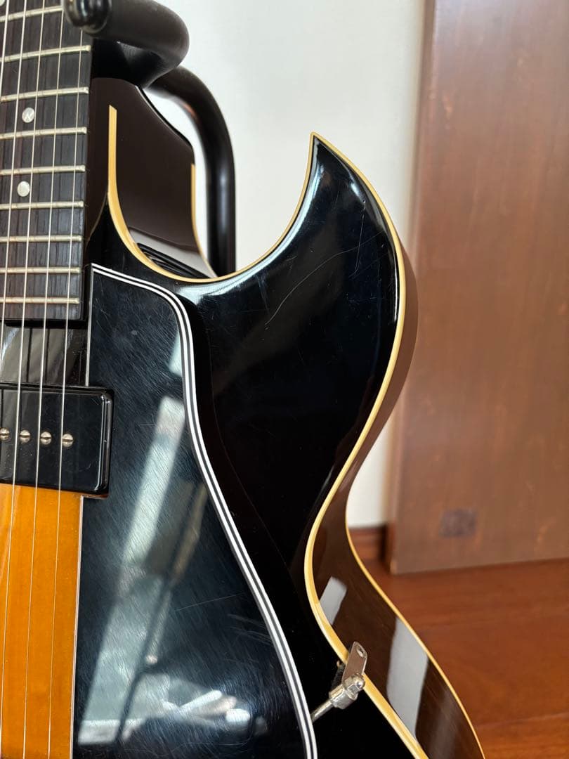 ギター Archtop Tribute AT101