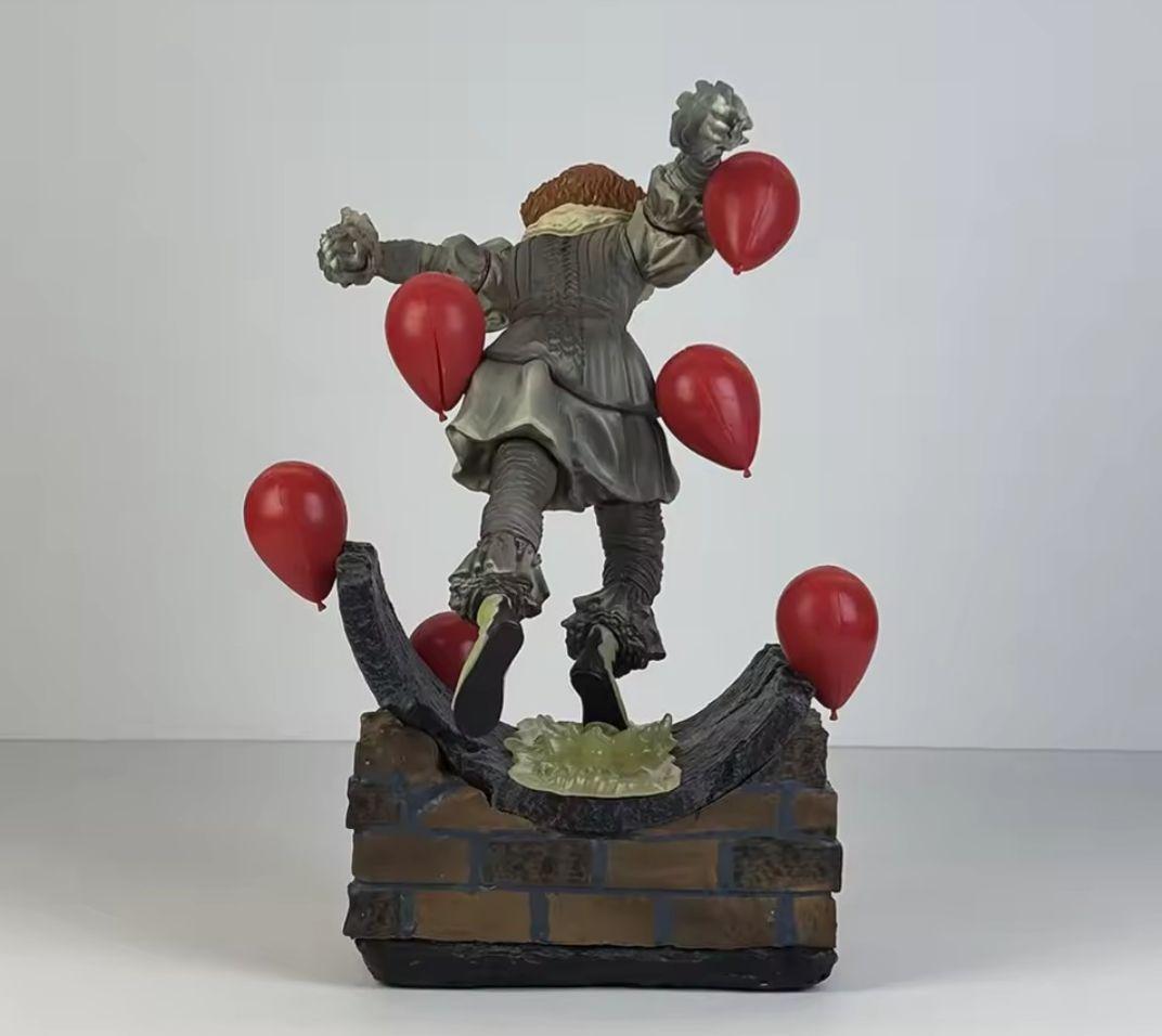 It　ペニーワイズ　フィギュア　エクストラヘッド付き