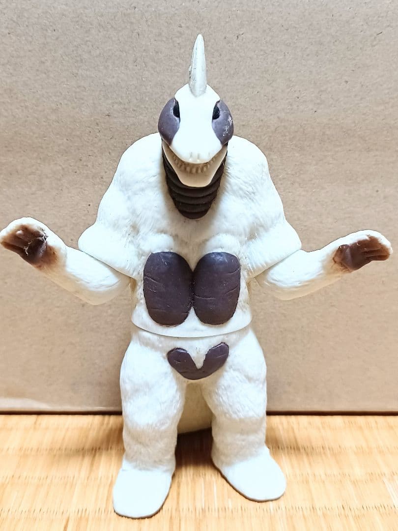 164 ライブサイン有り　スノーゴン　14cm　ウルトラマン　ウルトラ怪獣500