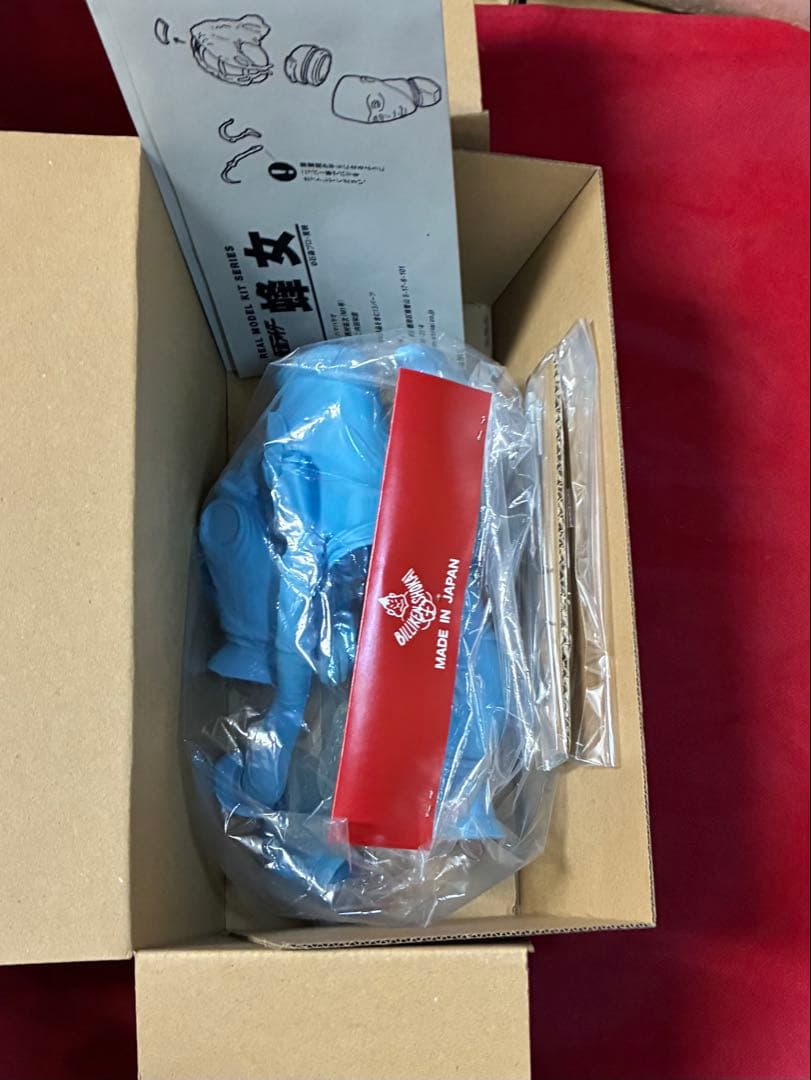 【新品未開封】■ 蜂女 ソフビリアルモデルキット / ビリケン商会